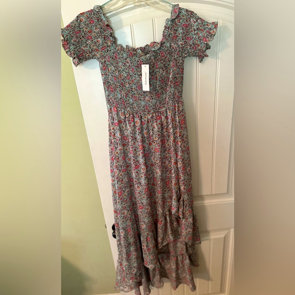 Boho Maxi Dress
NWOT Tags- Worn Once
Fits like a Medium - Picture 5 of 11